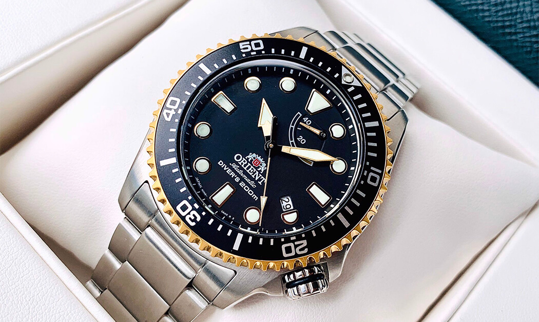 Đồng hồ Orient RA-EL0003B00B